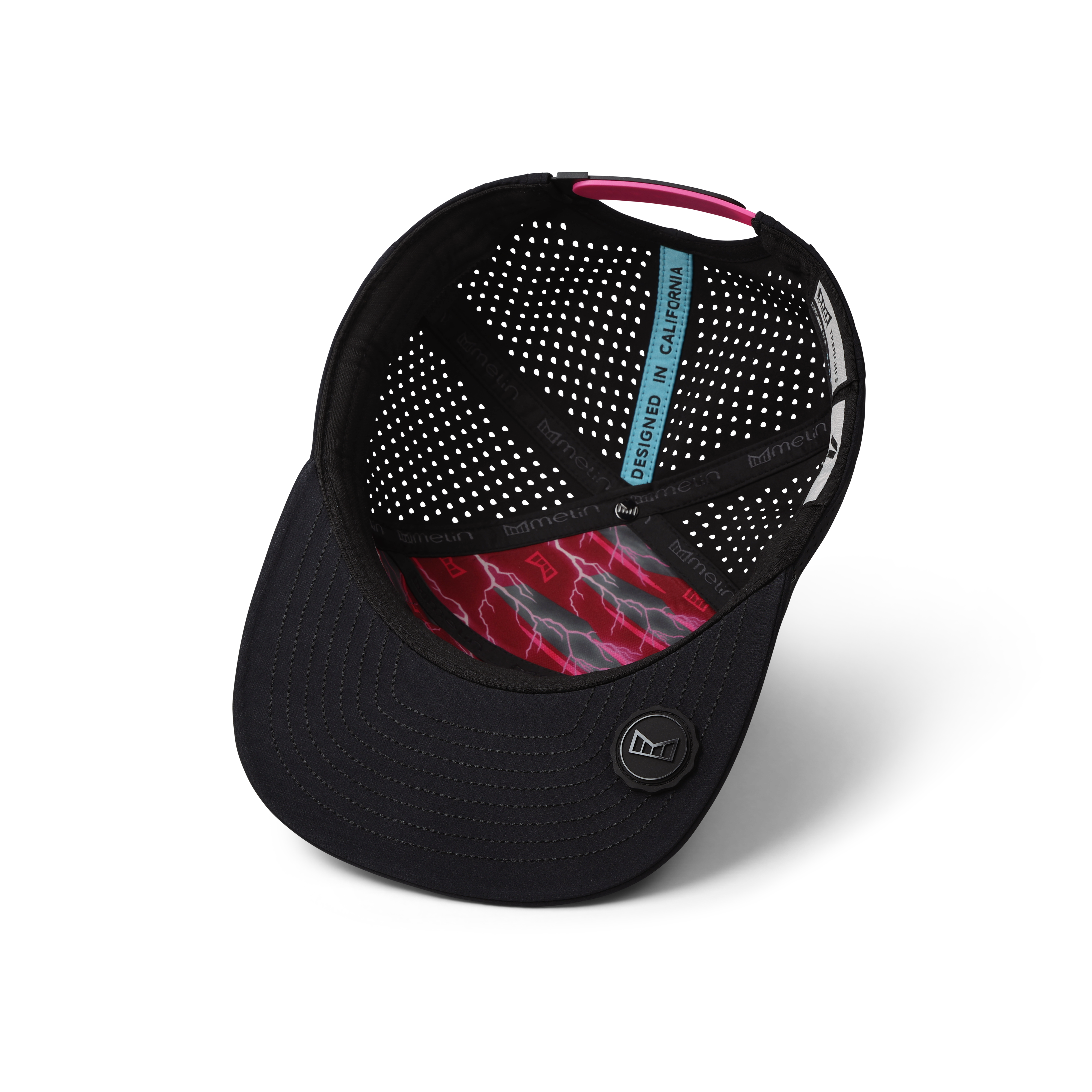 Trenches Tach'd Hydro - Black